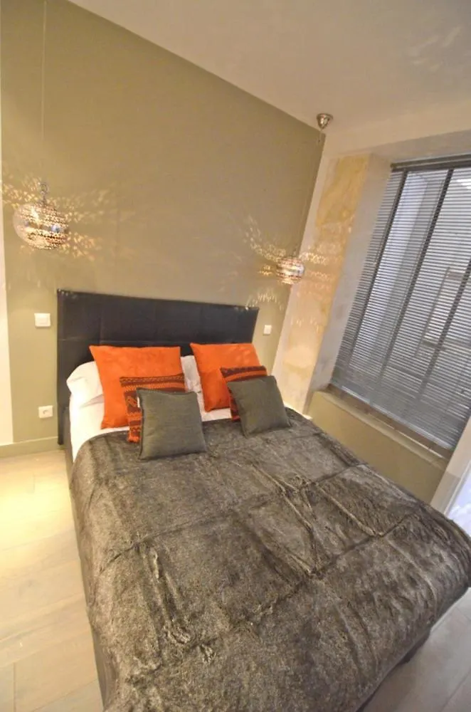Apartment Show Time Paris France